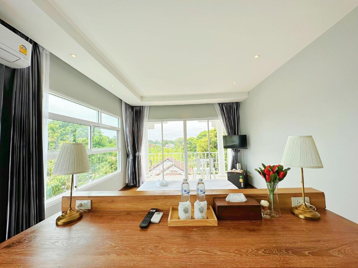 The White House Rachamankha เดอะ ไวท์เฮ้าส์ ราชมรรคา Hostel Chiang Mai Bagian luar foto
